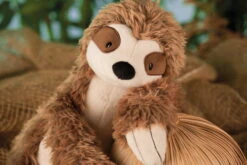 Nici 42547 Faultier Chill Bill Ca 50cm Plüsch Kuscheltier Schlenker Sloth -Spielzeug Verkauf 42546 02 Milieu 2048x1365