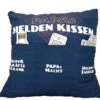 Hergo Sofahelden Kissen Mit Taschen 43x43cm - Papas Heldenkissen 8843 -Spielzeug Verkauf 8843